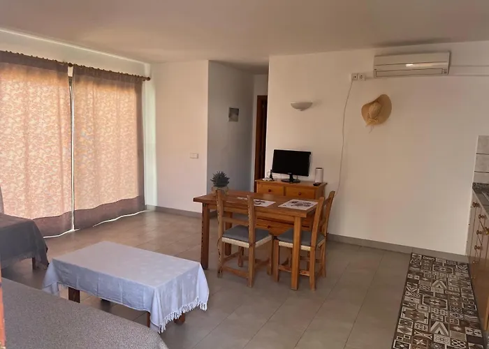 Apartamentos Mar I Vent Puerto De La Savina Formentera